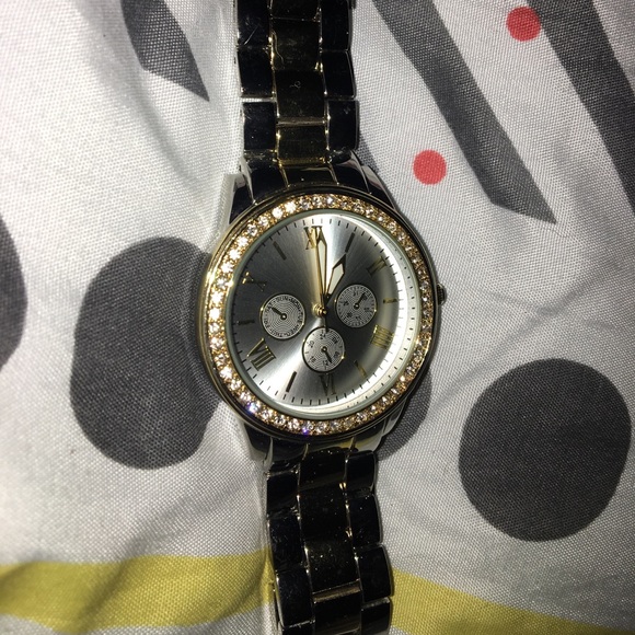 Don’t wear it anymore - Picture 2 of 5